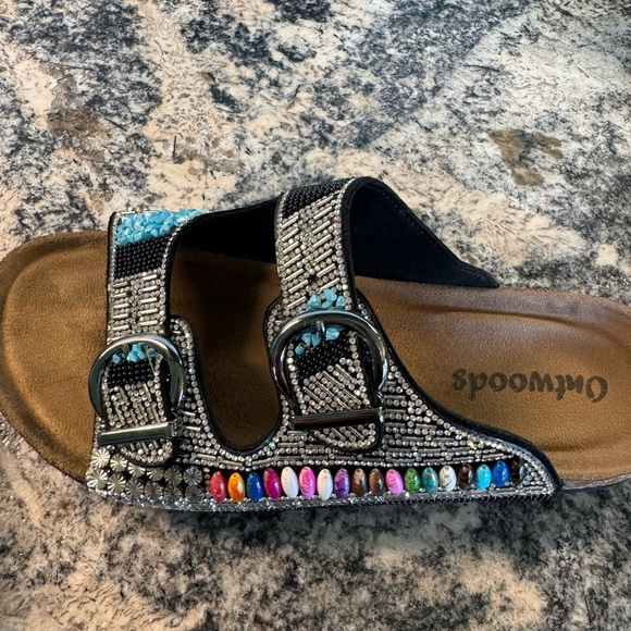 Cute Boho style sandals with bead embellishments. Size 10 - Picture 2 of 4